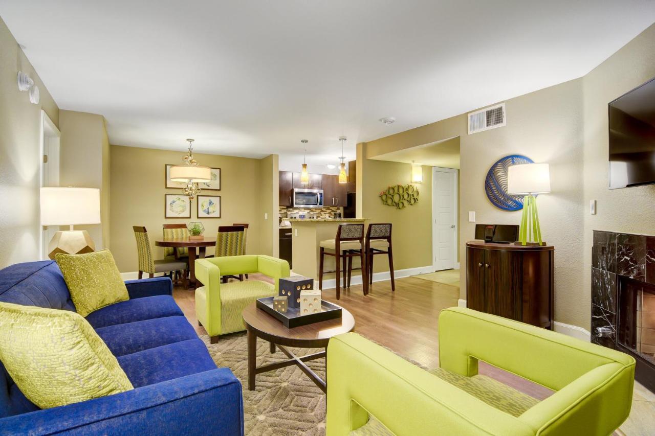 Holiday Inn Club Vacations At Desert Club Resort Las Vegas Bagian luar foto