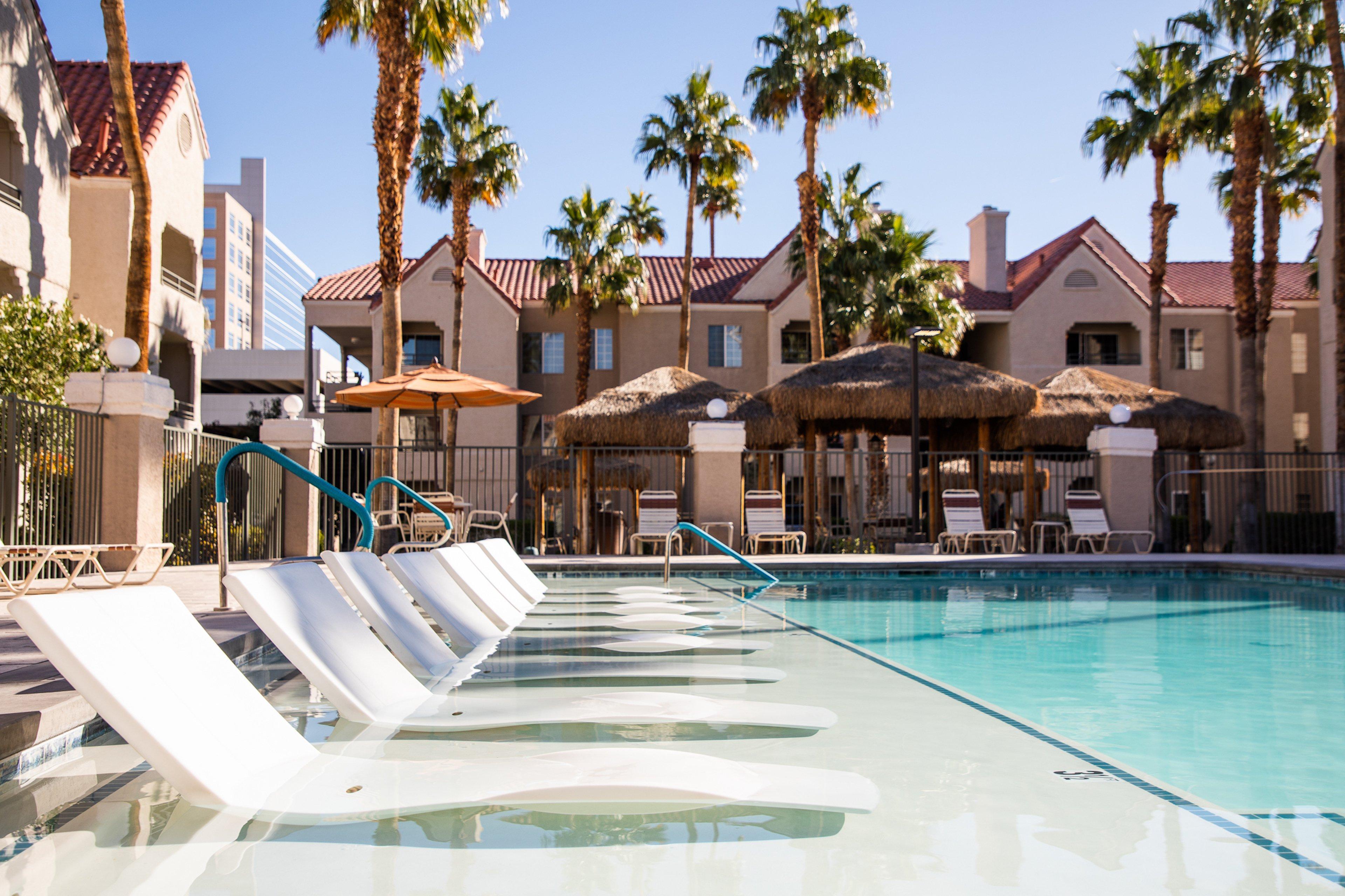 Holiday Inn Club Vacations At Desert Club Resort Las Vegas Bagian luar foto