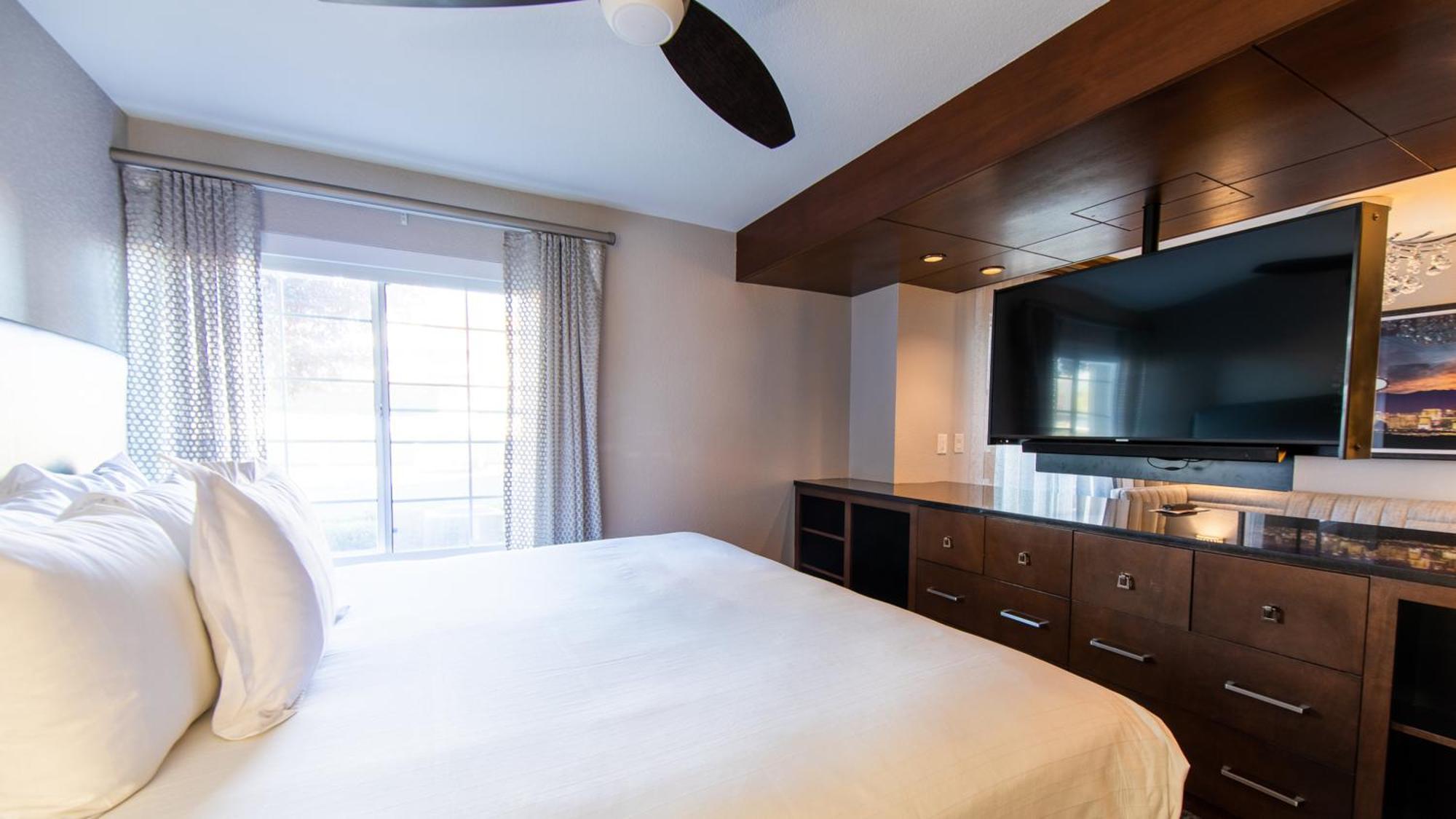 Holiday Inn Club Vacations At Desert Club Resort Las Vegas Bagian luar foto