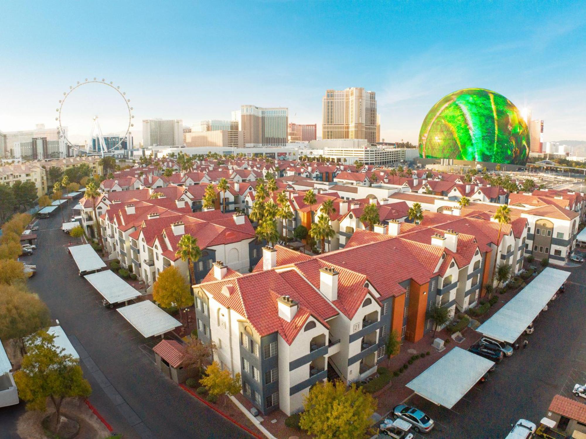 Holiday Inn Club Vacations At Desert Club Resort Las Vegas Bagian luar foto